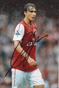 ARSENAL: IGNASI MIQUEL SIGNED 6x4 ACTION PHOTO+COA - Picture 1 of 1