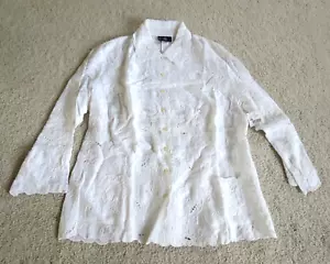 Women's Bogner Button Down Shirt Blouse White Embroidered Floral Pattern Large - Picture 1 of 14