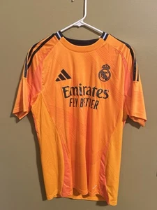Real Madrid Away Orange Football Jersey 24/25 Size L #9 Kylian Mbappe - Picture 1 of 12