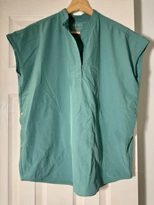 Figs Rafaela Oversized Scrub Top Womens Sz XS Surgical Green Nurse Doctor - Picture 1 of 7
