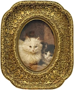Marco de fotos ovalado pequeño vintage de 2,5X3,5, foto antigua tamaño billetera dorada ornamentada - Imagen 1 de 6