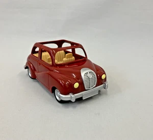 Coche de crucero Sylvanian Families rojo familiar convertible Calico Critters - Imagen 1 de 10
