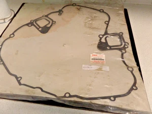 SUZUKI OEM ENGINE HOLDER GASKET PARTNR 51211-93J00 - Picture 1 of 1