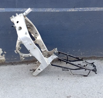 Cuadro Yamaha FZR1000 Fazer con V5 1989 Foto 1 de 4