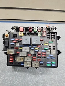 🔥03-06 Chevy Silverado Sierra Power Module Engine Unit Fuse Relay Box Junction - Bild 1 von 10
