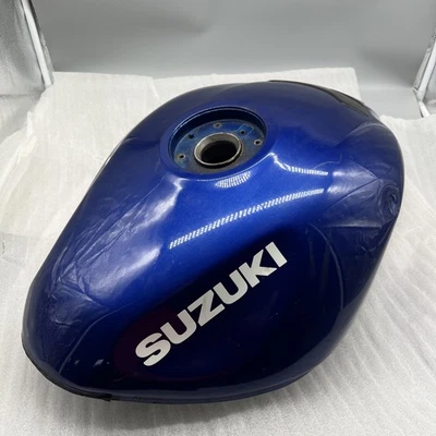 TANQUE DE GASOLINA SUZUKI GSF 600 BANDIT TANQUE DE COMBUSTIBLE TANQUE DE COMBUSTIBLE ORIGINAL Foto 1 de 4