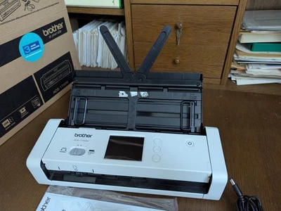 Brother ADS-1700W Scanner di rete Wi-Fi duplex - Compatto e veloce, solo 159 scansioni - Immagine 1 di 4