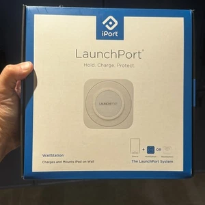 iPort LaunchPort WallStation, White, Part Number 070142132710052 (NEW) - Afbeelding 1 van 5