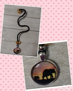Elephants Charm Crochet Bookmark Handmade in USA  - Imagen 1 de 1