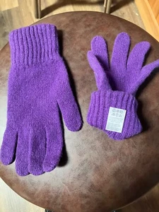 lafies purple lambswool mittens - Picture 1 of 8