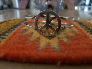Unique Tiffany marked peace cuff bracelet sterling silver - Picture 1 of 6