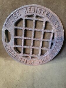 Antique Wood Stove and Oven REGISTER   Cast Iron   "Simmering Cover Register"A10