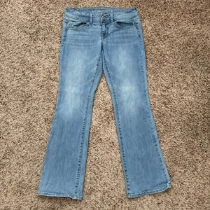 American Eagle AEO Kick Boot Jeans Women's 8 Blue Denim Stretch Low Rise Logo - Picture 1 of 12