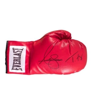 Anthony Joshua & Tyson Fury signierter Boxhandschuh - Bild 1 von 1