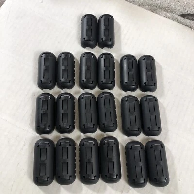 Lote de 10 Laird-Signal Ferrita 348 Ohm Bisagras 10MM 28A0807-0A2 (4880) Foto 1 de 3