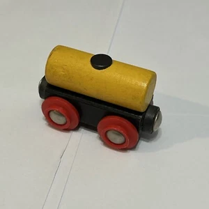 Brio Wooden Railway Train cargo Tanker Tank car with Yellow magnetic cargo - Picture 1 of 6