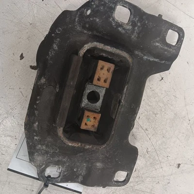 Ford Focus 2.0 Engine Motor Mount Left Driver  2018 2017 2016 2015 - Image 1 of 4