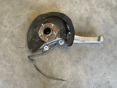 Lexus RC300 2018 2019 2020 eje del conductor delantero izquierdo buje de nudillo tracción trasera 1580 OEM Foto 1 de 4