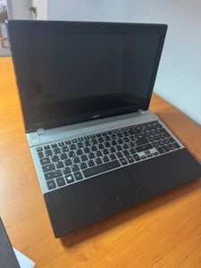 PC portable ACER V3-517G - Photo 1/5