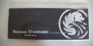 RUSSO STANDARD Vodka Pub / Bar Gomma Pad / Tappetino / Spill Rail / Runner NUOVO - Foto 1 di 2