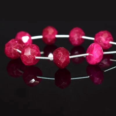 Cuentas artesanales de piedras preciosas facetadas de rubí rosa genuino de 8-9 mm sin tratar Foto 1 de 4