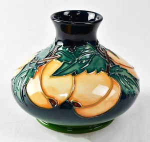 Jarrón Moorcroft diseño albaricoque 10,5 cm sentadilla 1996 primera calidad en caja - Imagen 1 de 13