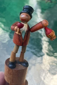 Vintage ANRI Carved Mechanical Bottle Stopper Articulated "Happy Drunk" - Italy - Picture 1 of 9