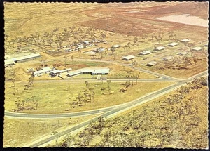 Australia Vtg. Murray Views Postcard Aerial View Town of Lakeland, Northern QLD - Picture 1 of 2