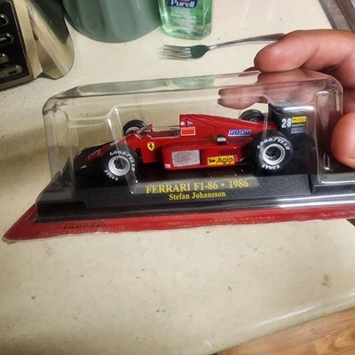 Ferrari F1-86 1986 Stefan Johansson 1/43 Hachette Altaya - Image 1 of 4