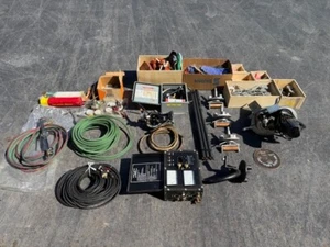 Tri-Clover Ladish Stainless Steel Tri-Welder, Cut Off Saw, Weldcraft Heliarc WOW - Picture 1 of 14