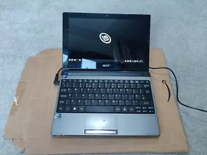 Acer Aspire One AOD260 Laptop Intel Atom N450 2gb Ram - Picture 1 of 9