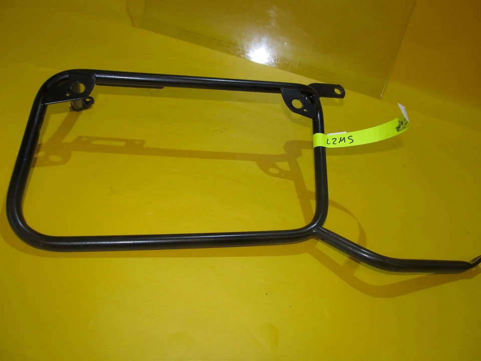 Portaequipajes derecho BMW R45 R65 78-84 BS 78-84 CASE HOLDER RIGHT Foto 1 de 1