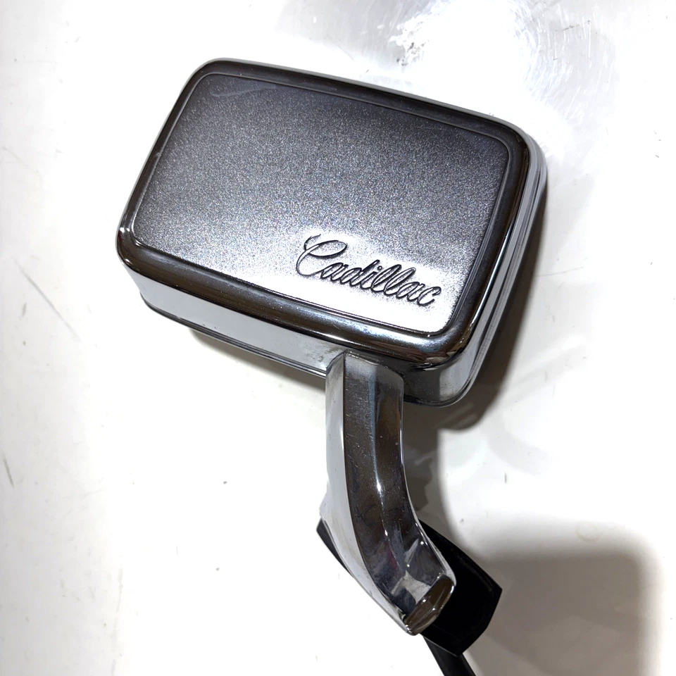 Espejo retrovisor derecho Cadillac Brougham (Deville, El Dorado) 1975-1992 (lado del pasajero) Foto 1 de 4