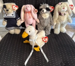 VTG ‘93 Lot 5 Attic Treasures Ty Beanie Jointed 2 Bunnies Raccoon Bear Goose EC - Picture 1 of 24
