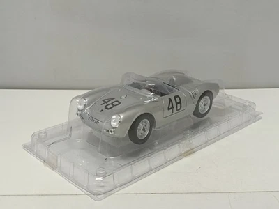 Porsche 550 A Spyder Grigio 1953 #48 - Maisto 1:18 Usato in blister - Immagine 1 di 4
