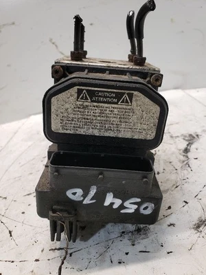 Conjunto de actuador y bomba de pieza de freno antibloqueo para 00-03 SOLARA 1379819 Foto 1 de 4