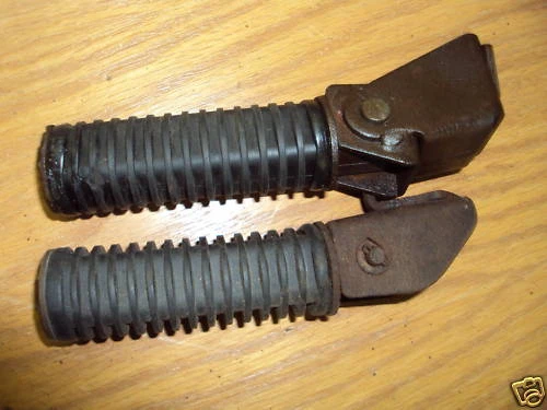 1976 honda cb 360 cb360 h13 rear foot pegs - Image 1 of 1