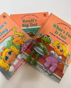 Juego de 3 libros de capítulos vintage de los Muppets de la década de 1990 Jim Henson Miss Piggy Kermit - Imagen 1 de 11