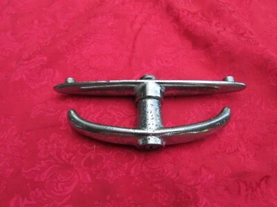 1950 1951 1952 1953 Plymouth manija de maletero original Mopar 1478495 OEM Foto 1 de 4