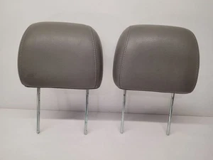 2003-2006 CHEVROLET AVALANCHE 1500 RH RIGHT LH LEFT FRONT HEADREST GRAY LEATHER - Picture 1 of 12
