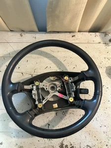 Toyota 98-02 4Runner Leather Steering Wheel w/ Cruise OEM Black stitched limited - Foto 1 di 12