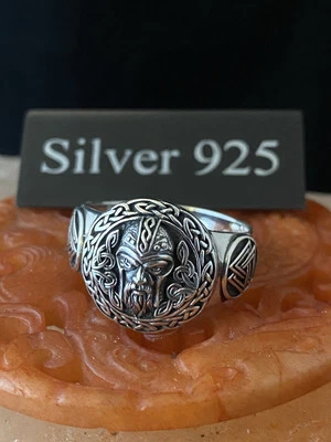 Anillo de plata con sello de Odín) anillo de guerrero vikingo Foto 1 de 4