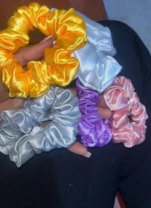 Lily And Rose barettes - Picture 1 of 2