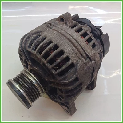 Alternatore BOSCH 0124525028 RENAULT CLIO 2a Serie 1.5 dCi 7701477001 2001 - Immagine 1 di 4