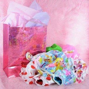 Bikini Sissy Satin Bragas Aleatorias SORPRESA para Hombre Cuerda Brillante 2 Piezas JUEGO DE REGALO - Imagen 1 de 1