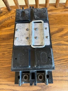 SQUARE D 200AMP MAIN FUSE BLOCK 0-224780 AND PULLOUT N-224785 - Picture 1 of 12
