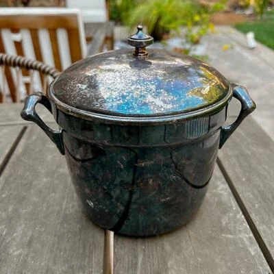 Cubo de hielo vintage plateado media luna forrado de vidrio blanco pátina arco iris Foto 1 de 4