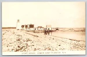 RPPC Leuchtturm, Lower East Pubnico, Nova Scotia, Kanada Postkarte - Bild 1 von 2