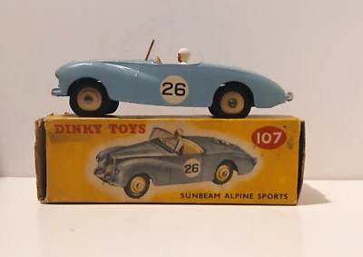 Dinky toys 107 Sunbeam Alpine Sports light blue Genuine Original BOXED — 第 1/4 张图片