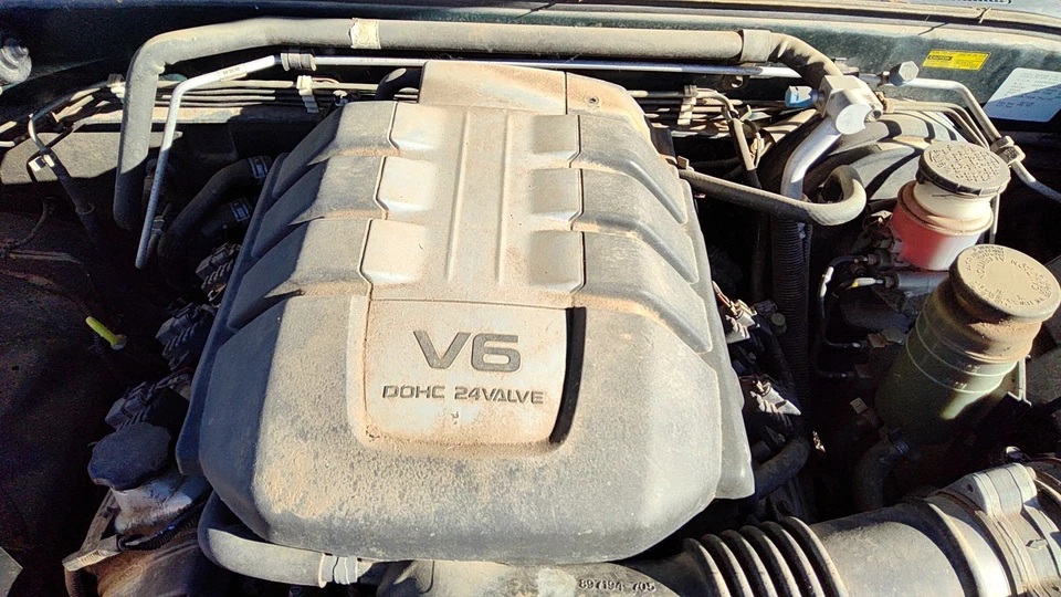 2000 2001 2002 Honda Passport Engine Cover Top Plastic Shield Oem 3.2l - Image 1 of 3